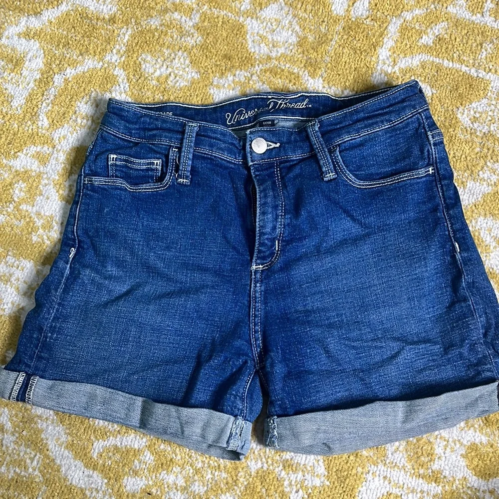 Universal Thread Cuffed Jean Shorts - Picture 2 of 7